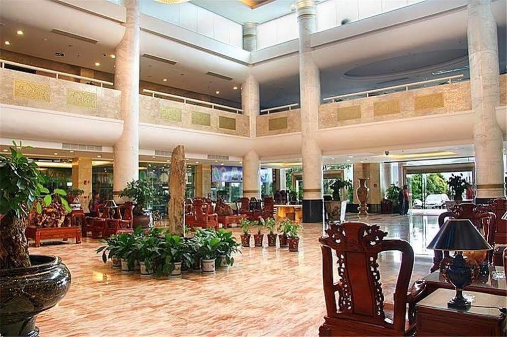 Regent Hotel Tali Kültér fotó