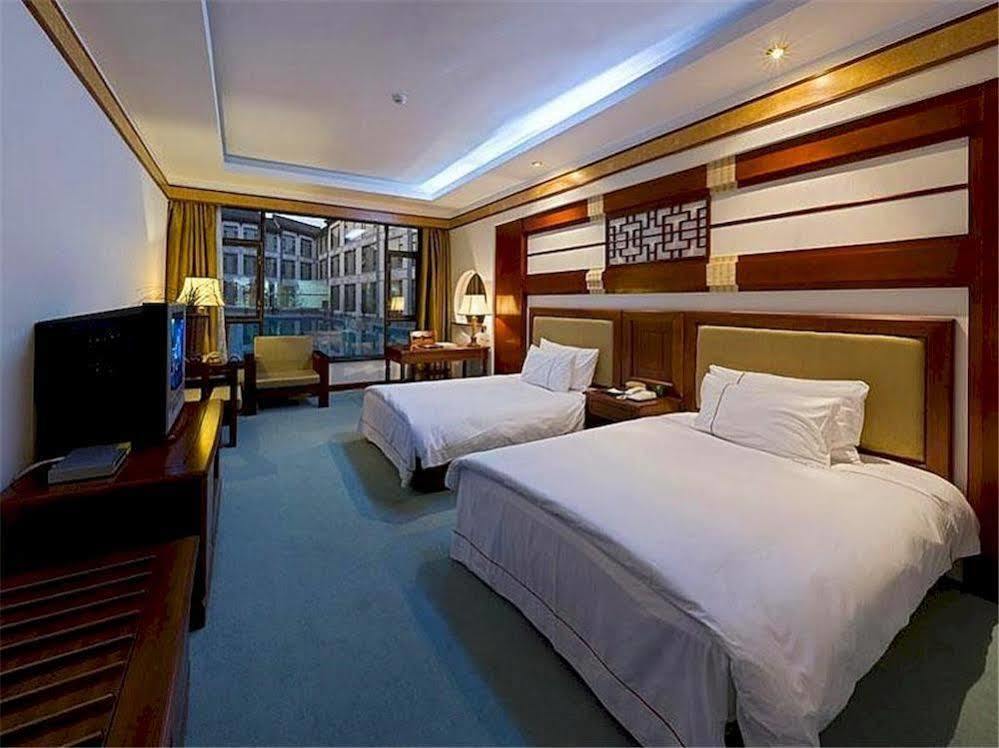Regent Hotel Tali Kültér fotó